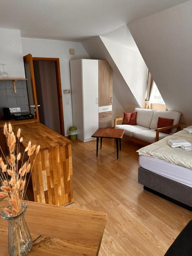Ferienwohnungen Cafe Cup Detmold Esterno foto